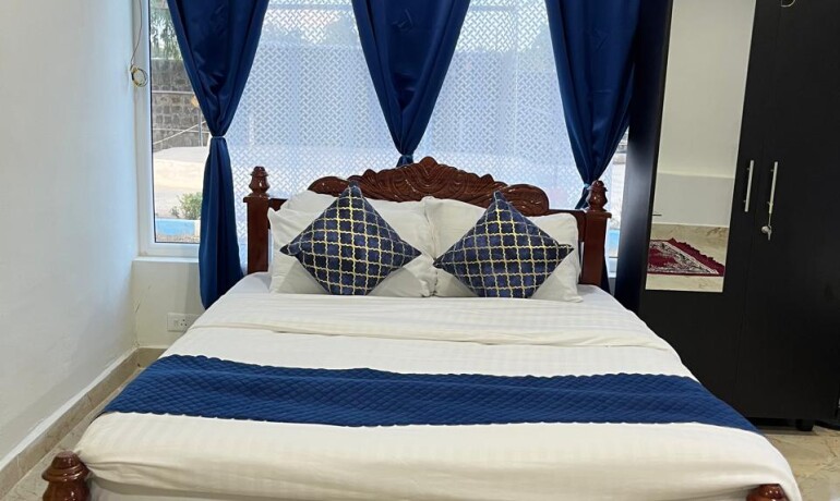 Mermaid (Family Suite)