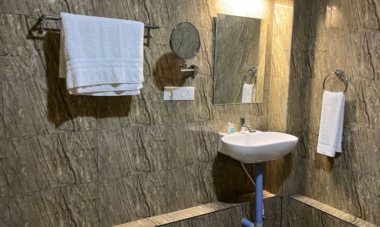 Mermaid (Family Suite)